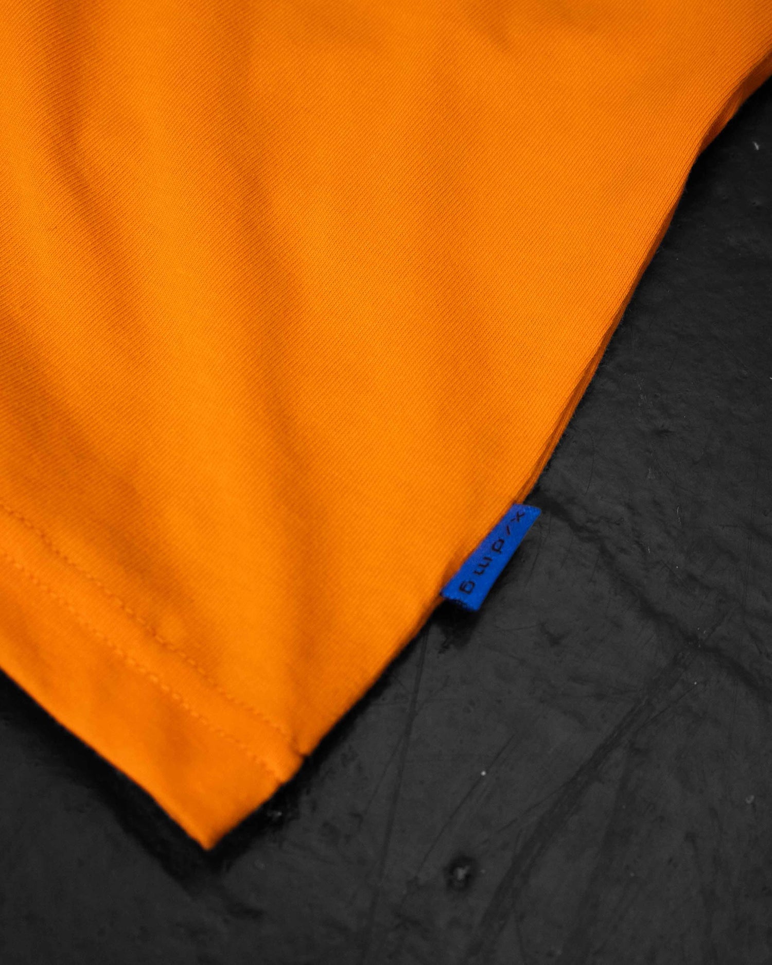 XD02504101_ORANGE_6_1788399180