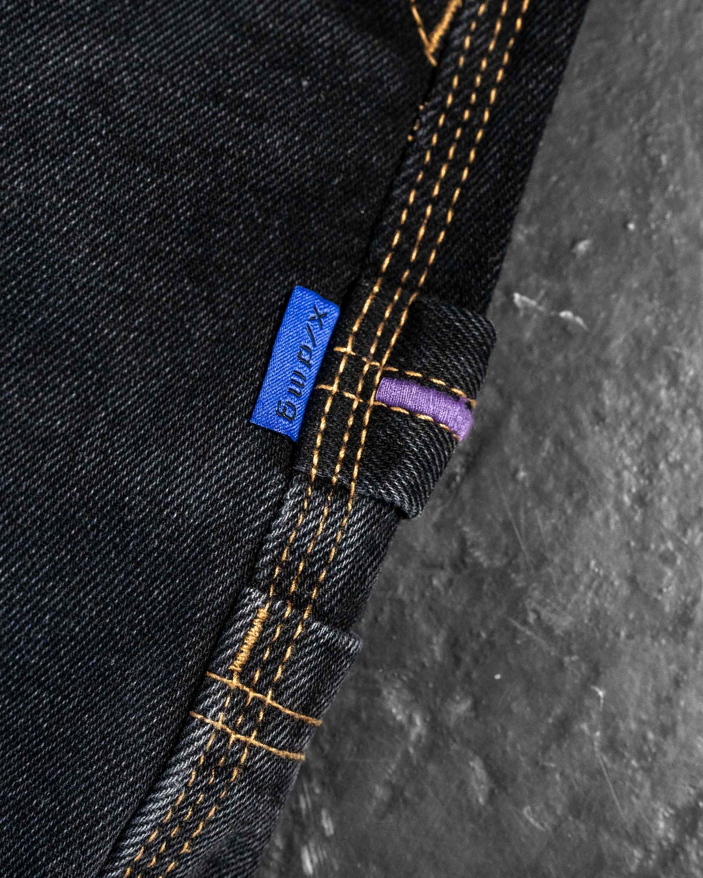 XD02506302_BLKWSH_12_1765764282