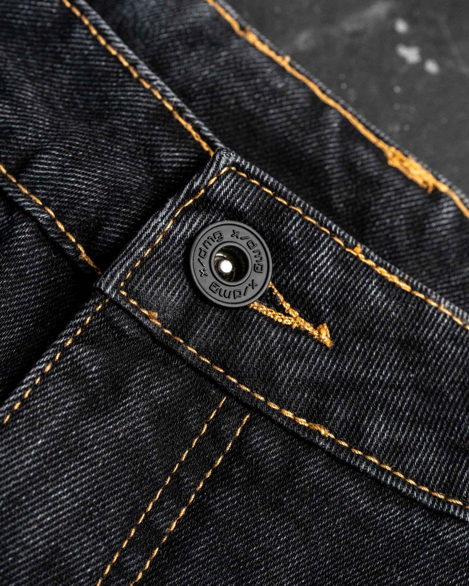 XD02506302_BLKWSH_14_1765764281