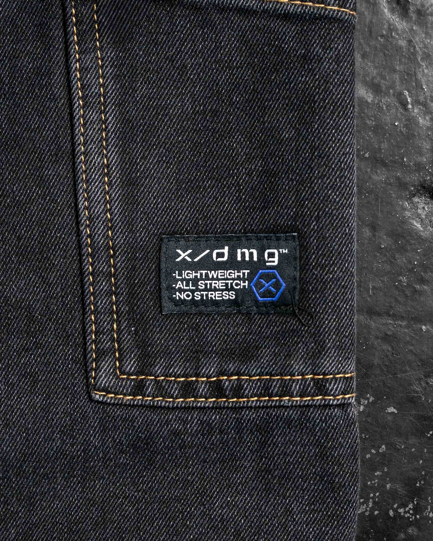 XD02506302_BLKWSH_15_1765764281