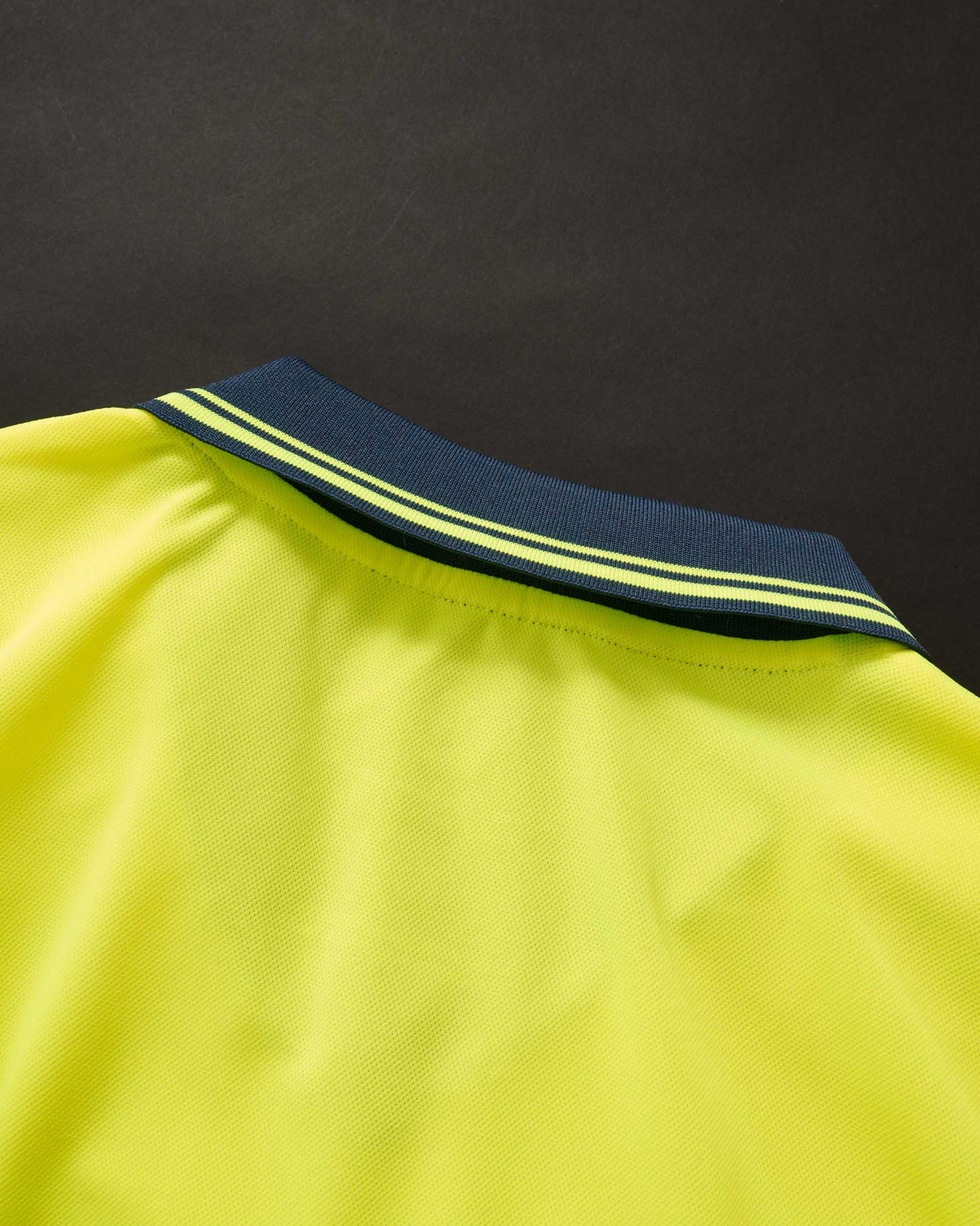 XU02504110_YELLOW_6_1779834845