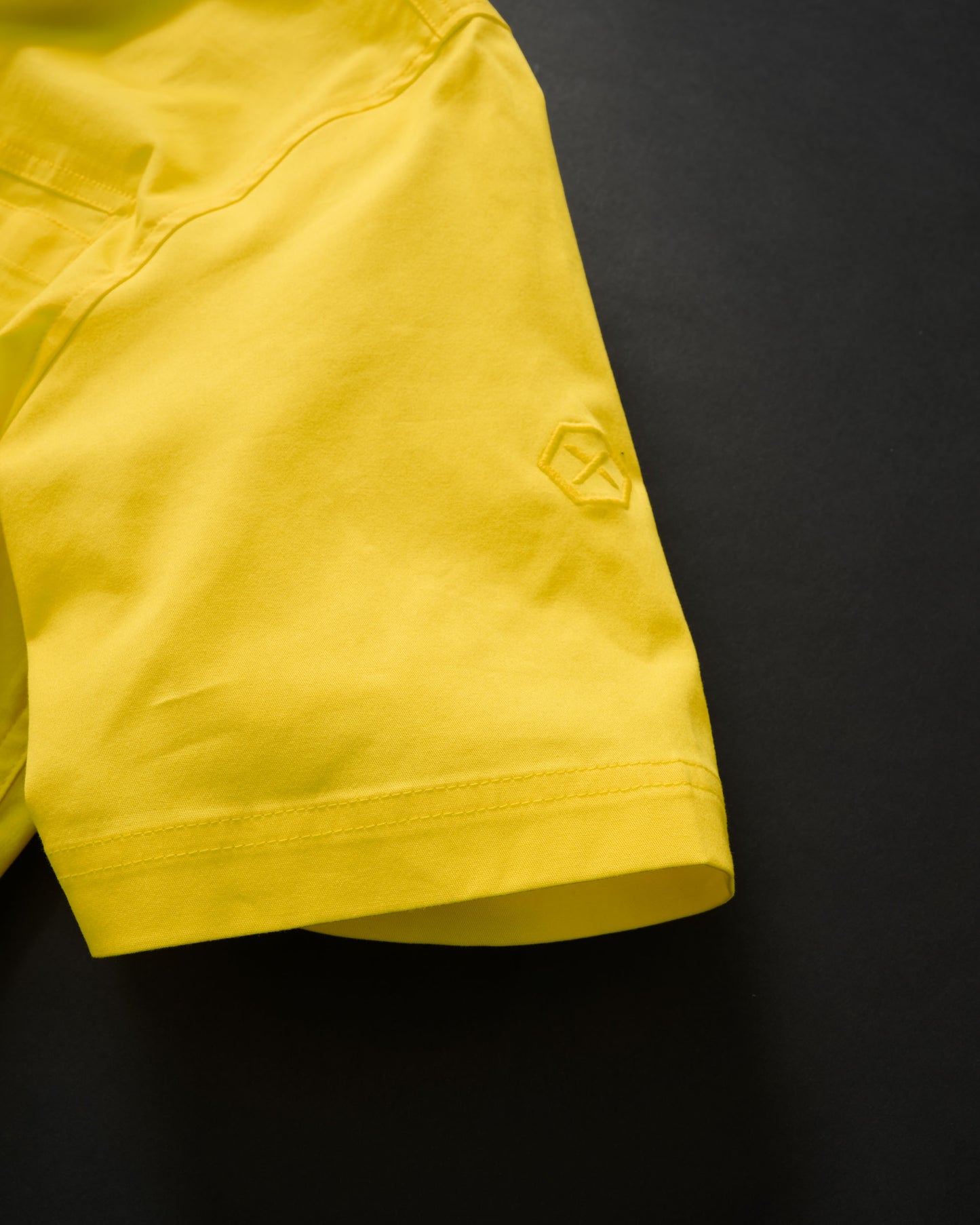 XU02504112_YELLOW_7_1779834852