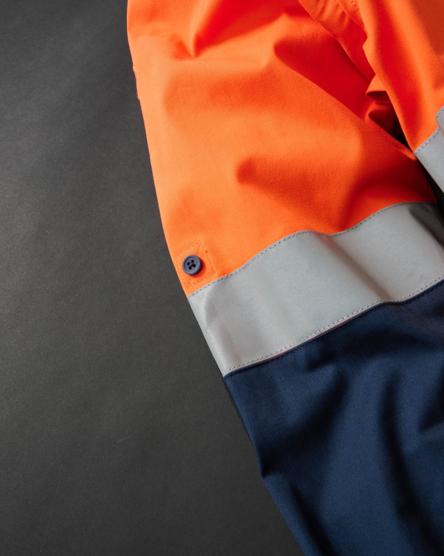 XU02504113_ORANGE_11_1779834860