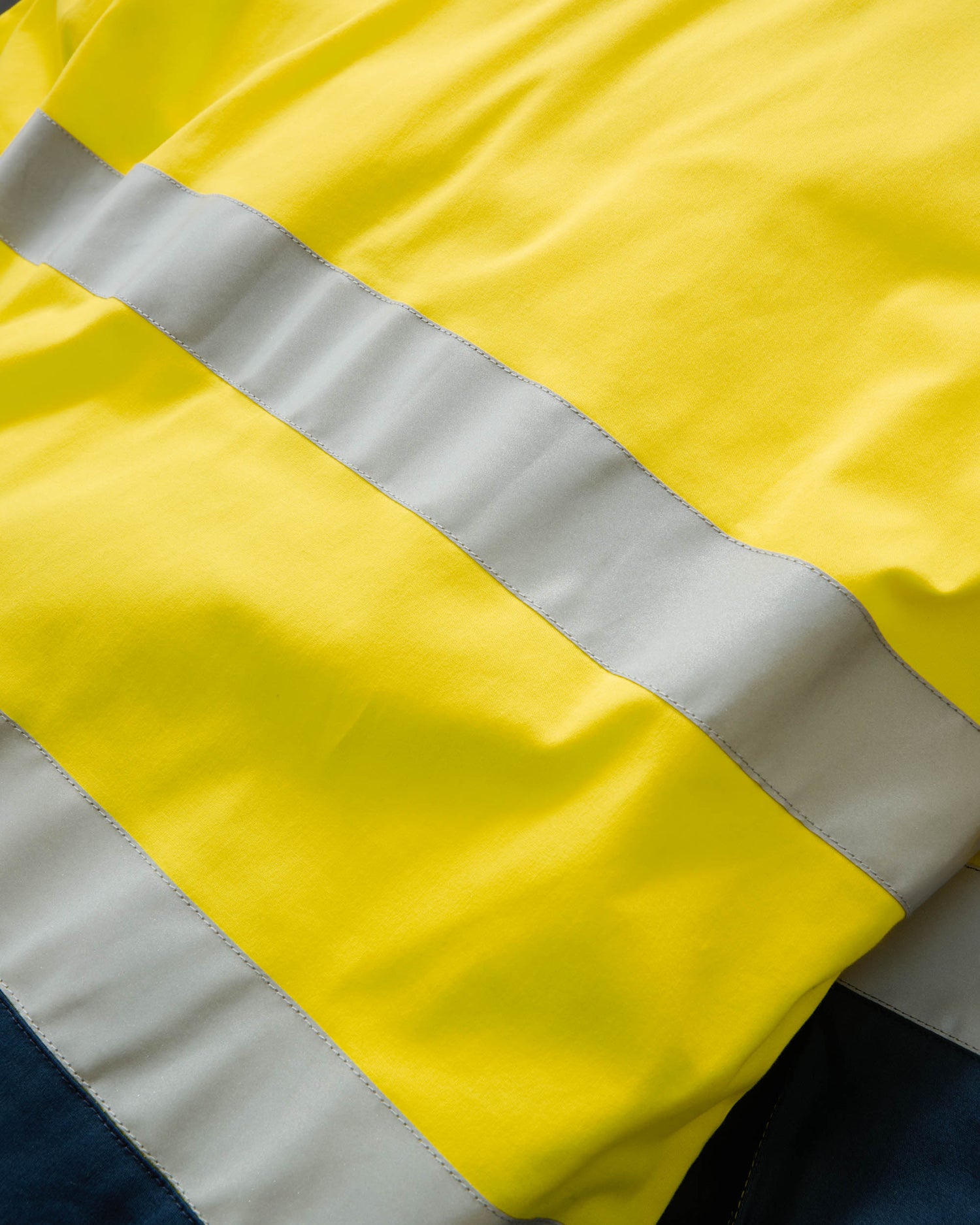 XU02504113_YELLOW_8_1779834864