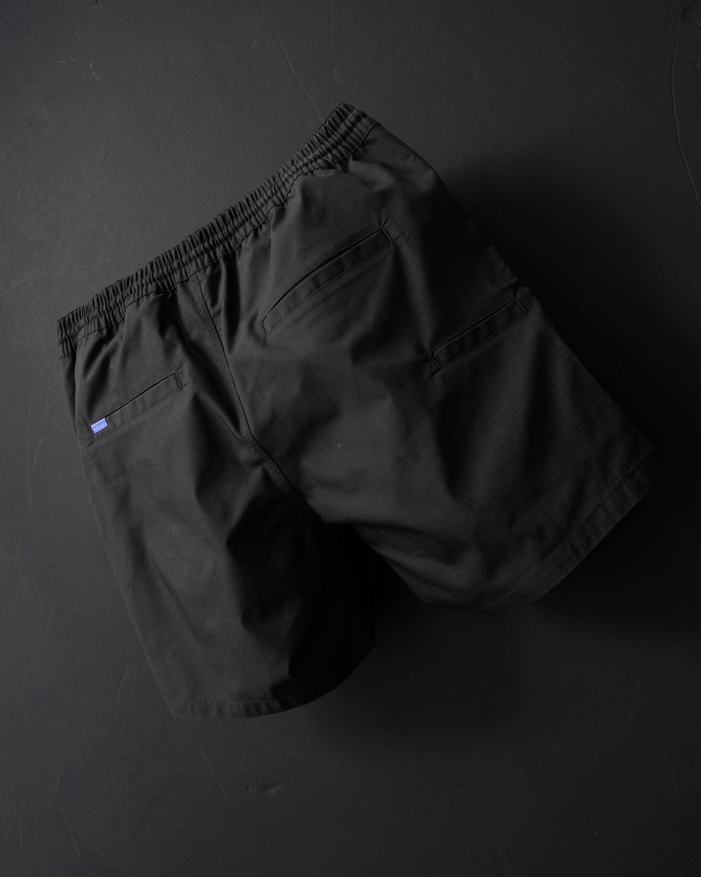 XU02506032_BLK_2_1766439039