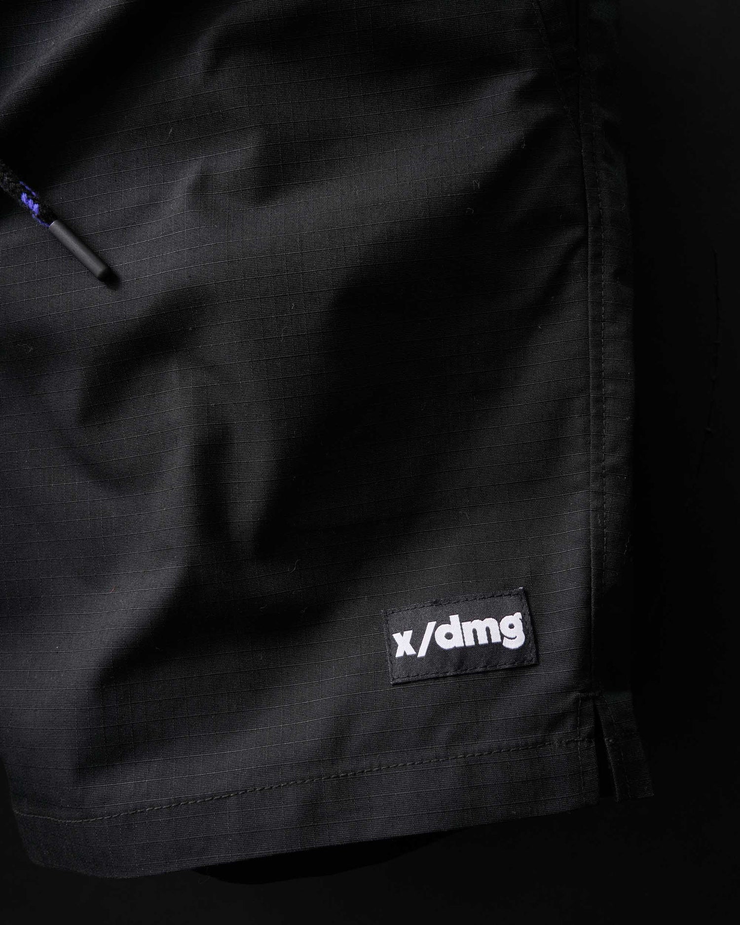 XU02506032_BLK_5_1766439040