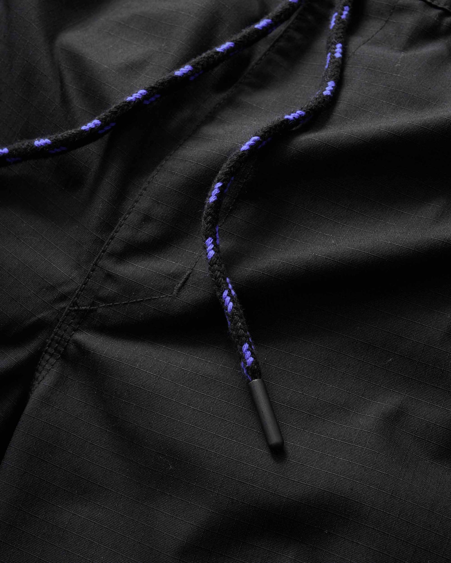 XU02506032_BLK_7_1766439042