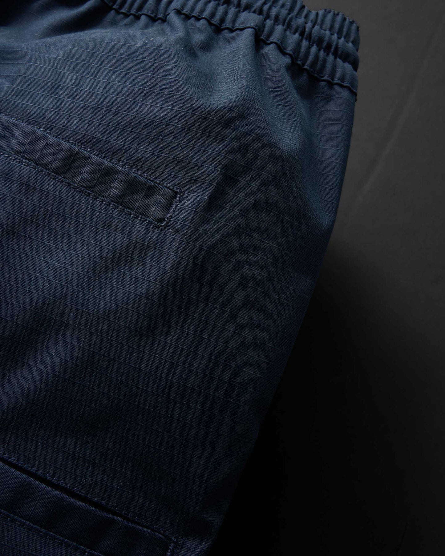 XU02506032_NAVY_11_1766439036