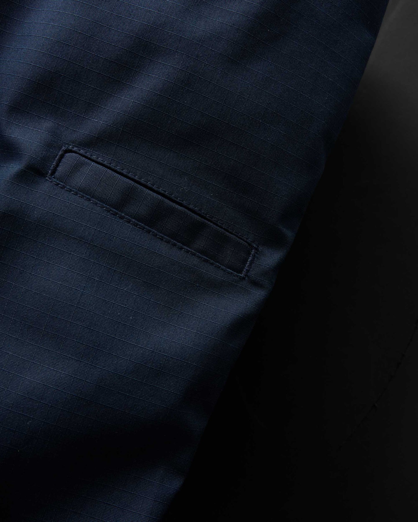 XU02506032_NAVY_12_1766439035