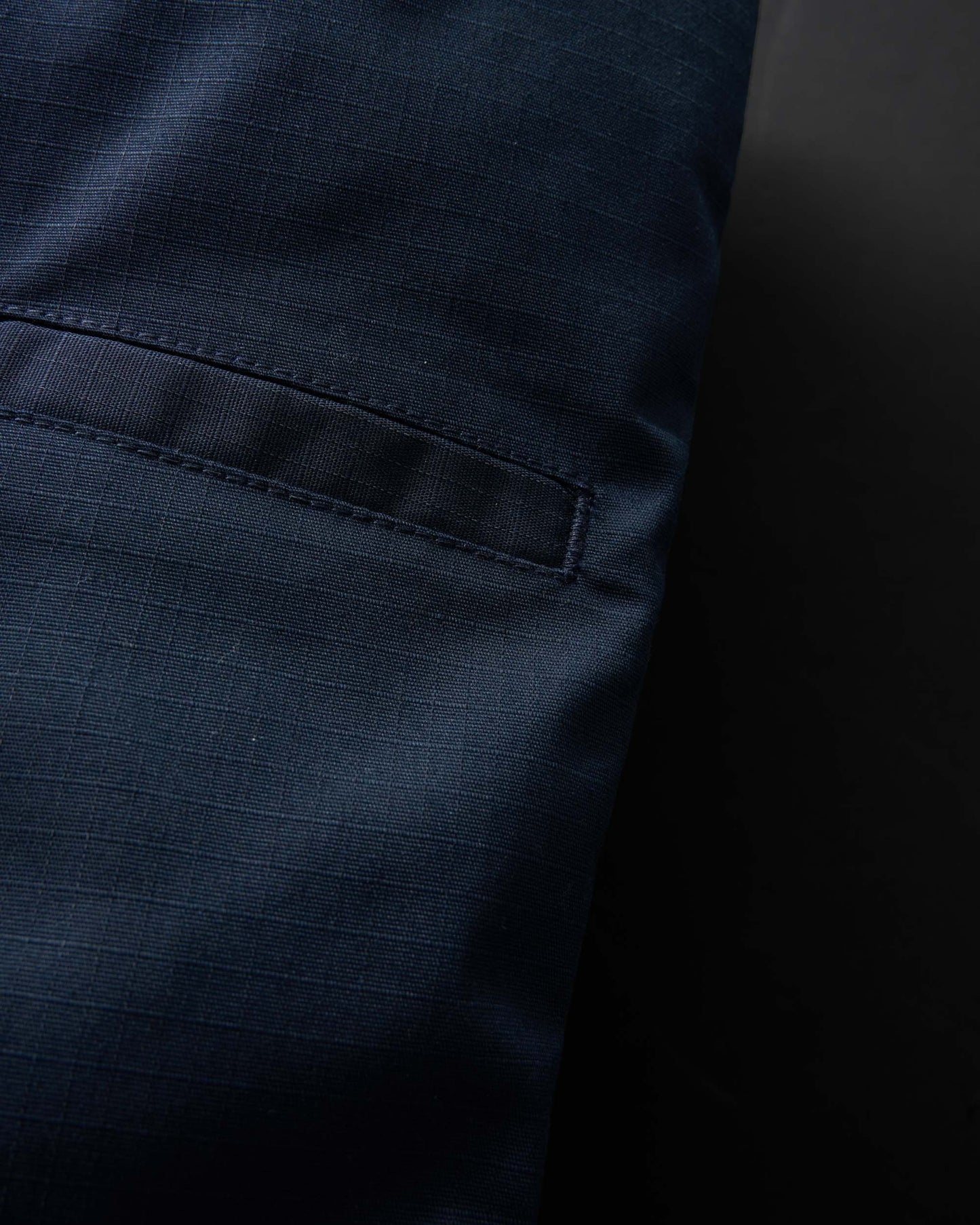 XU02506032_NAVY_14_1766439038